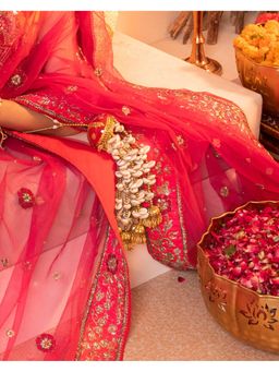 Tussya by Shreya - Strings Of Kaudi Kaleere Set