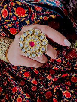 Tussya by Shreya - Shahiara Bridal Ring