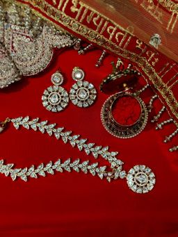 Tussya by Shreya - Vira