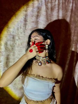 Tussya by Shreya - Durra Pearl Set