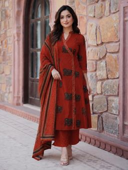 Gahan - Womens Maroon Rayon Blend Printed Angarakha Kurta and Pant with Dupatta