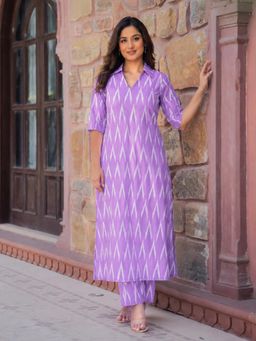 Gahan - Womens Purple Rayon Blend Printed Straight Kurta with Pant