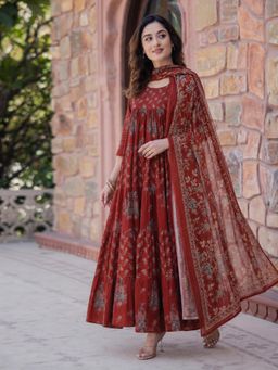 Gahan - Womens Red Rayon Blend Printed A-Line Kurta and Pant with Dupatta