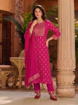 Gahan - Womens Pink Rayon Blend Printed Straight Kurta and Pant with Dupatta