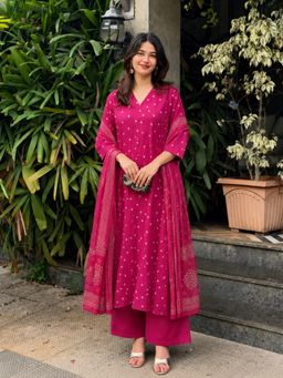 Gahan - Womens Pink Rayon Blend Printed Anarkali Kurta and Pant with Dupatta