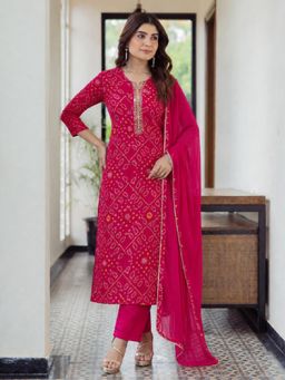Gahan - Womens Pink Rayon Blend Printed Straight Kurta and Pant with Dupatta