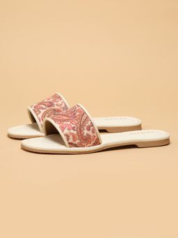 ERIDANI - Women Isle Beige Paisley Print Slip-On Flats