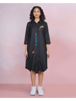 The House of Hemp - Noir Tranquil Shirt Dress
