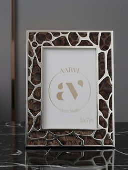 Aarvi Decor - Metal Faux Leather Tabletop Decorative Photo Frame For Home Dark Brown 5 X 7 Inches