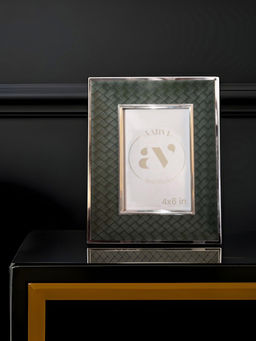 Aarvi Decor - Green Faux Leather Basket Weave Tabletop Decorative Photo Frame