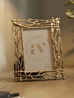 Aarvi Decor - Metal Golden Vine Luxe Decorative Photo Frame
