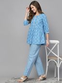 Blue color option, Sold out, Currently selected