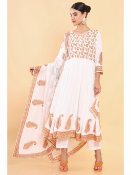 Soch - Women White Crepe Printed Suit (Set of 3)