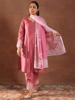 Libas - Pink Kurta with Pant and Dupatta (Set of 3)