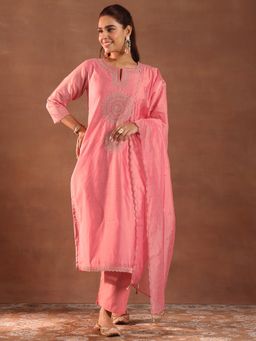 Libas - Peach Kurta with Pant and Dupatta (Set of 3)
