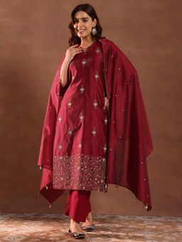 Libas - Maroon Kurta with Pant and Dupatta (Set of 3)