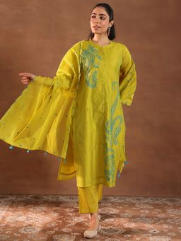 Libas - Yellow Kurta with Pant and Dupatta (Set of 3)