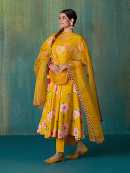 Likha - Yellow Ethnic Bloom Printed Kurta Pant & Organza Dupatta LIKSKD204 (Set of 3)