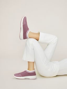 Carlton London - Pink Slip-On Round Toe Women Sneakers