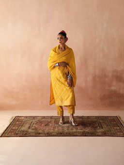 HERITAGE - Women Yellow Kurta with Pant & Dupatta (Set of 3)