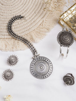 Teejh - by Joker and Witch Feral Silver Oxidised Jewelry Gift Set