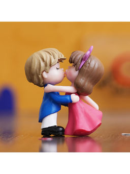 eCraftIndia - Cute Romantic Kissing Couple Statue Decorative Multi-Color