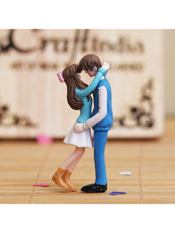 eCraftIndia - Romantic Hugging Couple Statue Decorative Valentine's Day Multi-Color