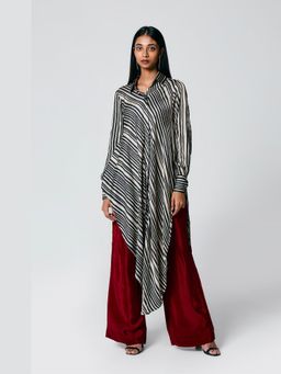 The Burnt Toast - Maroon Side High Low Shirt With Pants