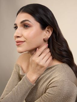 Isharya - Ruby Heartbeat Earrings 18Kt Gold Plated