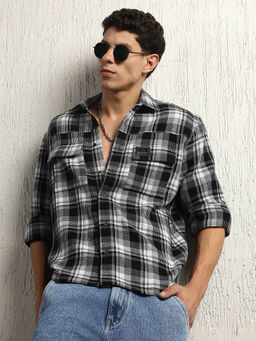 Hubberholme - Oversized Cotton Casual Check Waffel Double Pocket Full Sleeve Shirt