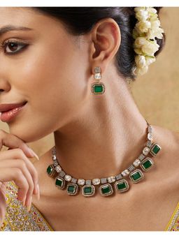 Indinoor - Hazrat Kundan Necklace Set