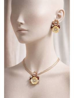 Silvpop Jewels - Golden Meadow Blossom Gold Plated White Pendant with Earrings