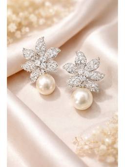 Silvpop Jewels - Pearl Blossom Drop White Earrings