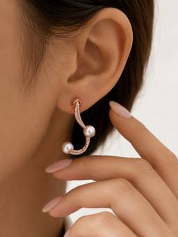 Silvpop Jewels - Pearl Arc White Earrings