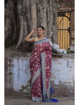 Naaritva Banaras - Plum Purple Khaddi Chiffon Handwoven Banarasi Saree with Unstitched Blouse