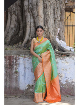 Naaritva Banaras - Green Pure Handwoven Banarasi Katan Silk Saree with Unstitched Blouse