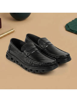 Metro - Men Black Formal Loafers