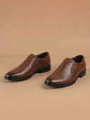 Brown color option, Currently selected
