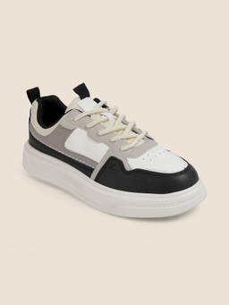 Metro - Men Black Casual Sneakers