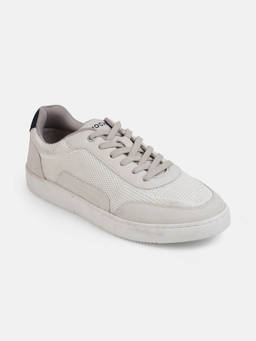 Mochi - Men White Casual Lace-Up Sneakers