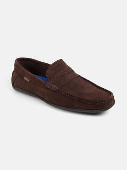 Mochi - Men Classic Brown Solid Loafers