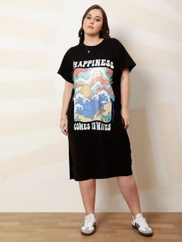 AAREIN - Black Ample Graphic Printed T-Shirt Dress