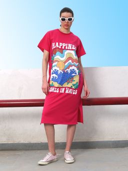 AAREIN - Red Graphic Printed T-Shirt Midi Dress