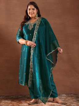 Extra love by Libas - Plus Size Teal Yoke Embroidered Straight Kurta With Pant & Dupatta