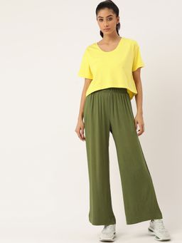 Kica - Set: Yoga Pants & Cotton Top