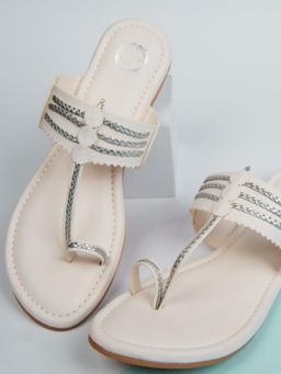 dhaaga - White Braided Kolhapuri Flat
