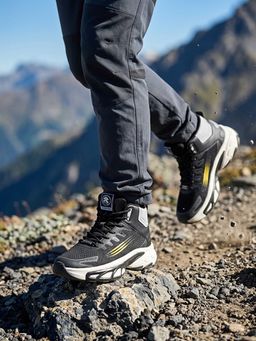 Off Limits - Black Men Hellrider Trekking Shoes