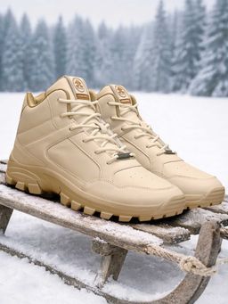 Off Limits - Beige Men Magnum Opus Trekking Shoes