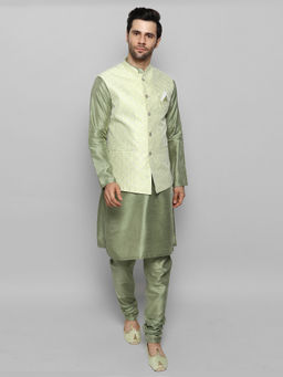 Uri and MacKenzie - Men's Green Silk Blend Embroidered Kurta with Pyjama & Jacket