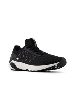 New Balance - Men Black Running Shoes